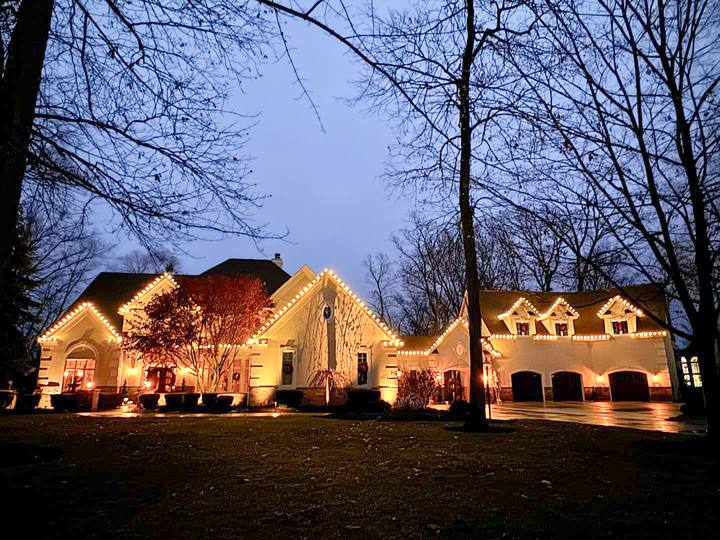 Multicolour roofline and wrapped shrubs